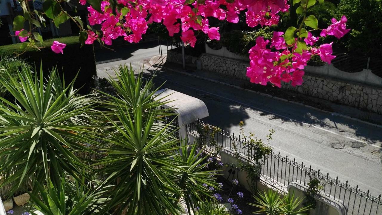 Villa Mary Trani Exterior foto